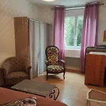 Apartment Meuble 3 Etoiles Dans Un Petit Village Du Gers Villecomtal-Sur-Arros