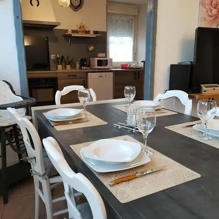 Meuble 3 Etoiles Dans Un Petit Village Du Gers * Villecomtal-Sur-Arros