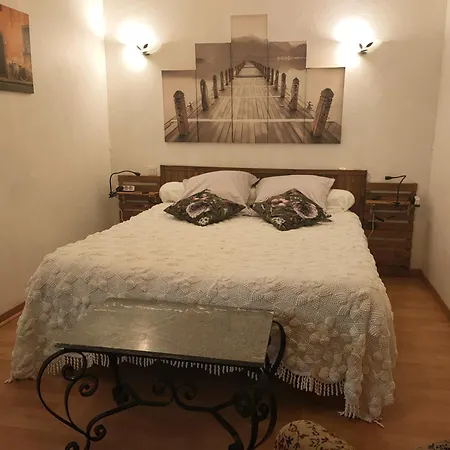 Appartement Meuble 3 Etoiles Dans Un Petit Village Du Gers Villecomtal-Sur-Arros