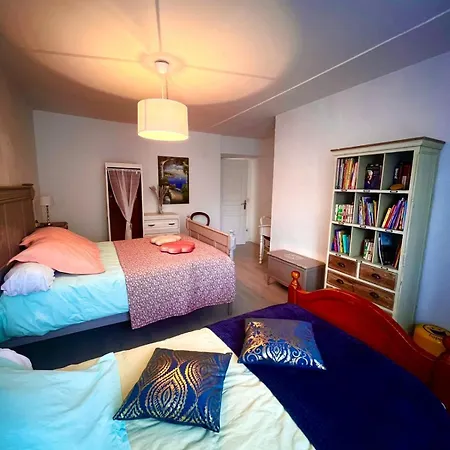 Meuble 3 Etoiles Dans Un Petit Village Du Gers 아파트 *