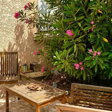 Meuble 3 Etoiles Dans Un Petit Village Du Gers * Villecomtal-Sur-Arros