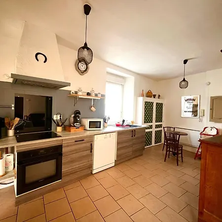 Appartement Meuble 3 Etoiles Dans Un Petit Village Du Gers