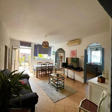 Meuble 3 Etoiles Dans Un Petit Village Du Gers Appartement *